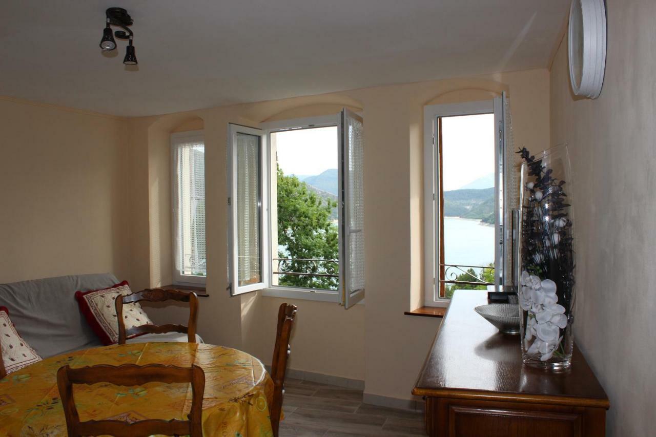 Location Vacances 5 Place Des Moulieres Saint-Julien-du-Verdon Dış mekan fotoğraf